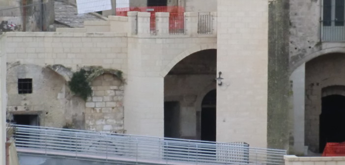 PONTE DI FERRO E TECNICI DI LATTA