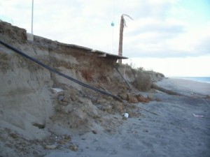 EROSIONE COSTIERA: TANTI DUBBI SULLE BARRIERE