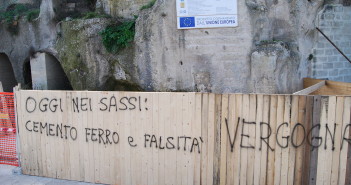 LA SOPRINTENDENZA NO ASCENSORE NEI SASSI