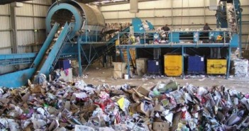 rifiuti strada ancora lunga