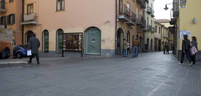 DUE O TRE COSE CHE CHIEDE LA CITTA