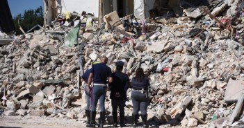 RICOSTRUIRE COME PRIMA