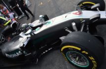 f1 sepang mercedes davanti