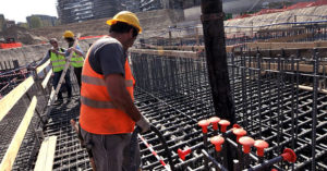 METTER LAVORO AL CENTRO