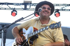VINCE GILL