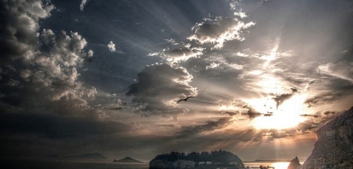 DIO LUCE DIO UOMO DIO MORTE