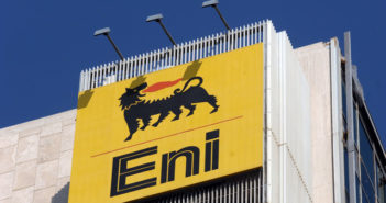 trump benedizione eni