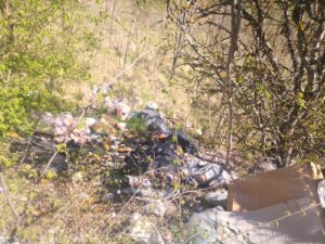 rifiuti quattro tornanti8