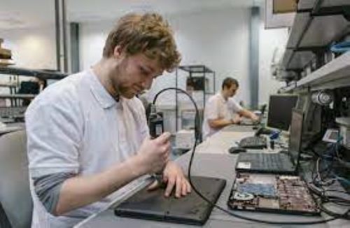 SELEZIONATI PER LA SPERIMENTAZIONE I NUOVI ISTITUTI TECNICI